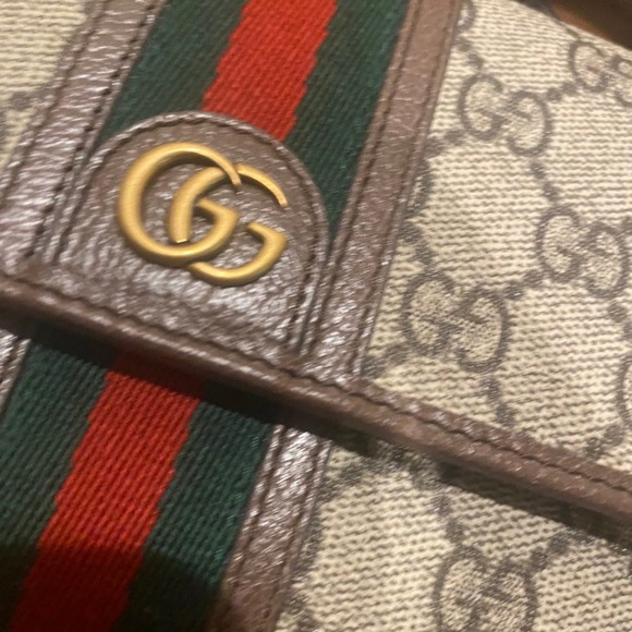 *** Gucci Messenger mini monogram bag *** Like new *** - Picture 11 of 11